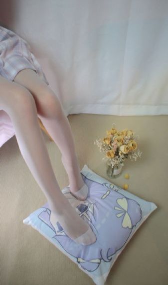 欧美偷拍裸体图片_蓝光在线视频观看